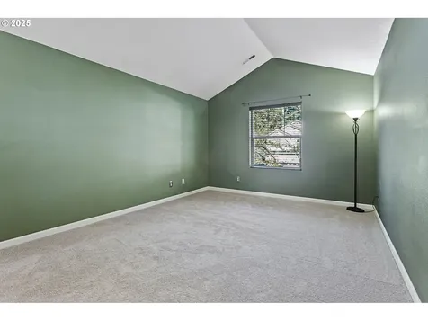 5648 NE Canard Drive Hillsboro OR 97124