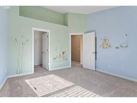 5648 NE Canard Drive Hillsboro OR 97124