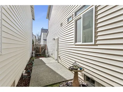 5648 NE Canard Drive Hillsboro OR 97124