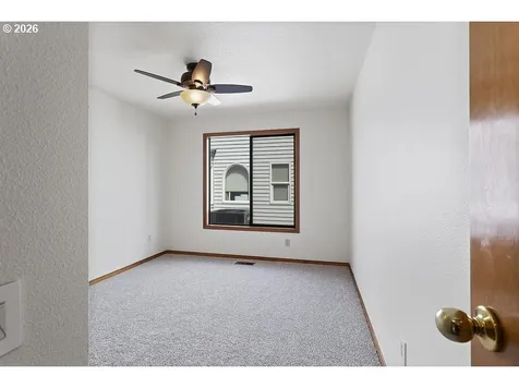 15638 NE Russell Place Portland OR 97230