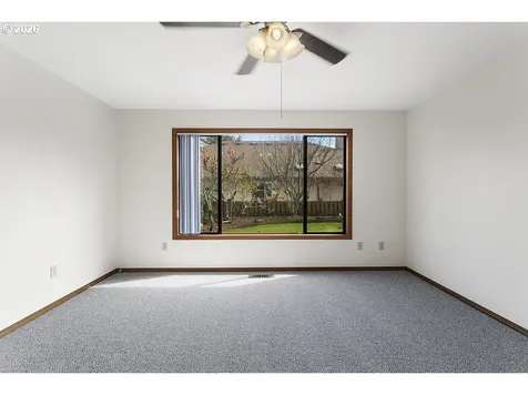 15638 NE Russell Place Portland OR 97230