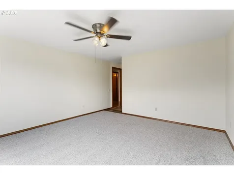 15638 NE Russell Place Portland OR 97230