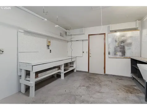 15638 NE Russell Place Portland OR 97230