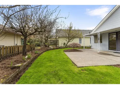 15638 NE Russell Place Portland OR 97230