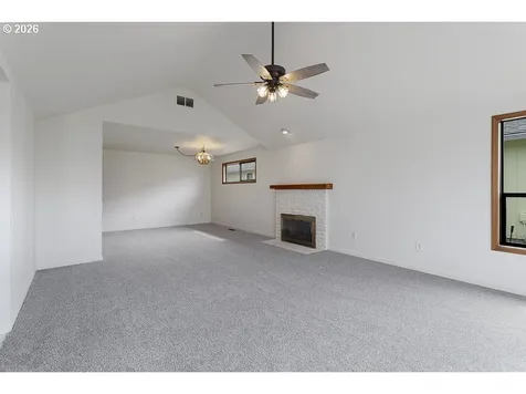15638 NE Russell Place Portland OR 97230