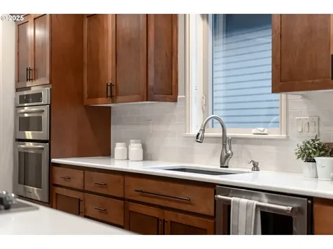 9391 NW Harvest Hill Drive Portland OR 97229