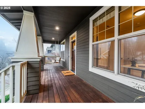 9391 NW Harvest Hill Drive Portland OR 97229