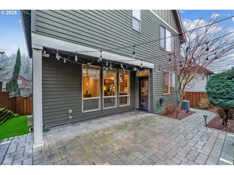 9391 NW Harvest Hill Drive Portland OR 97229