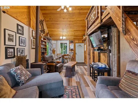 131 Cougar Loop Road Cougar WA 98616