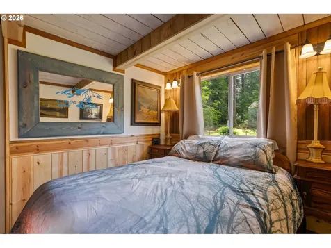 131 Cougar Loop Road Cougar WA 98616