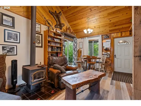 131 Cougar Loop Road Cougar WA 98616