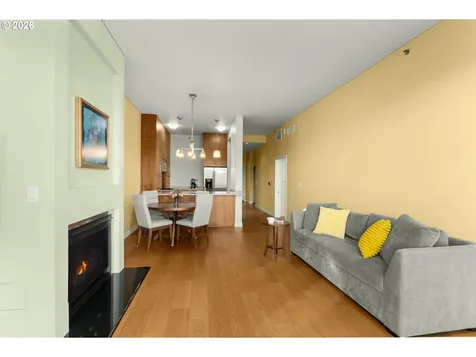 922 NW 11th Avenue Portland OR 97209