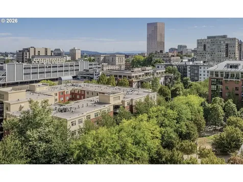922 NW 11th Avenue Portland OR 97209