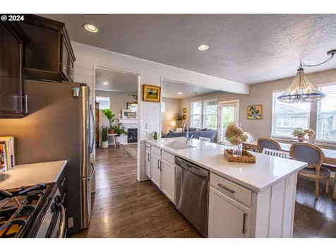 545 Mountaingate Drive 52 Springfield OR 97478