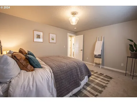 545 Mountaingate Drive 52 Springfield OR 97478