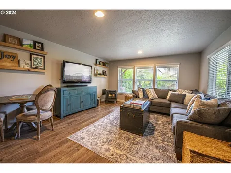 545 Mountaingate Drive 52 Springfield OR 97478
