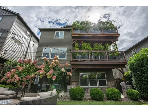 545 Mountaingate Drive 52 Springfield OR 97478