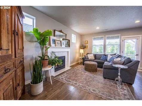 545 Mountaingate Drive 52 Springfield OR 97478