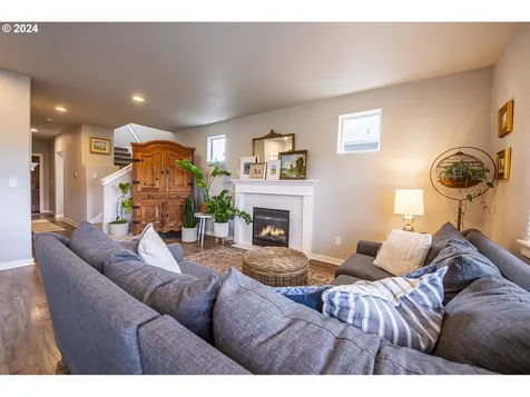 545 Mountaingate Drive 52 Springfield OR 97478