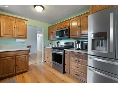 247 Cedar Street Lyons OR 97358