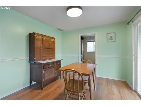 247 Cedar Street Lyons OR 97358
