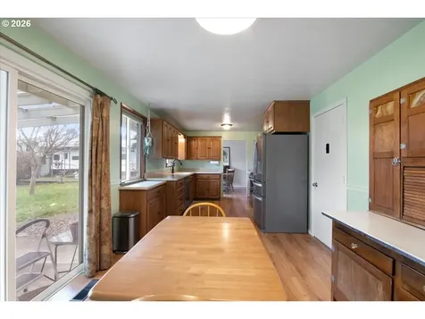 247 Cedar Street Lyons OR 97358