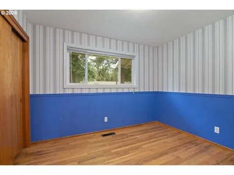 247 Cedar Street Lyons OR 97358