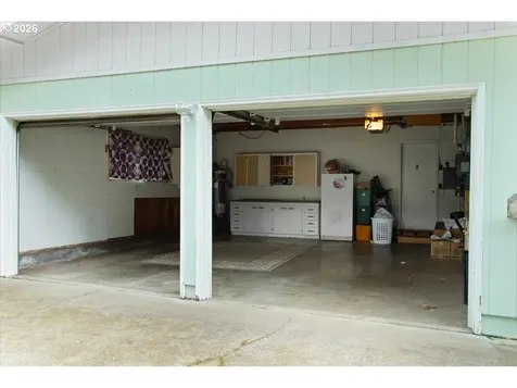 247 Cedar Street Lyons OR 97358