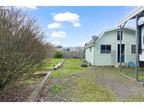 247 Cedar Street Lyons OR 97358