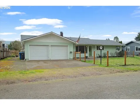 247 Cedar Street Lyons OR 97358