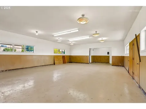 38091 Sunset Street Sandy OR 97055