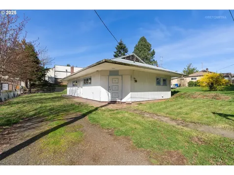 38091 Sunset Street Sandy OR 97055