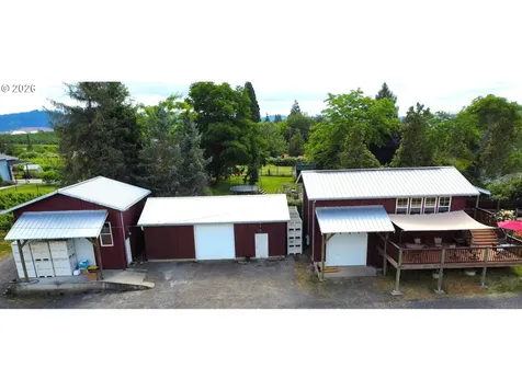 18700 NW Adcock Road Yamhill OR 97148