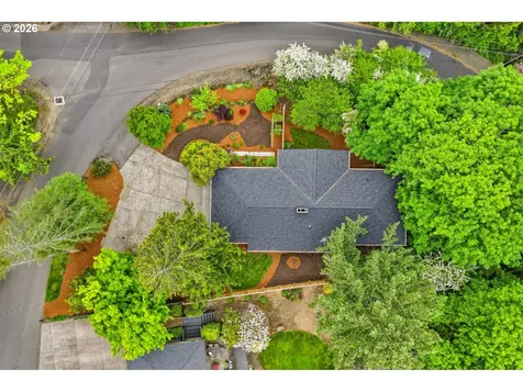 600 SW Viewmont Drive Portland OR 97225