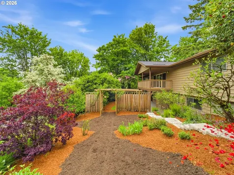 600 SW Viewmont Drive Portland OR 97225