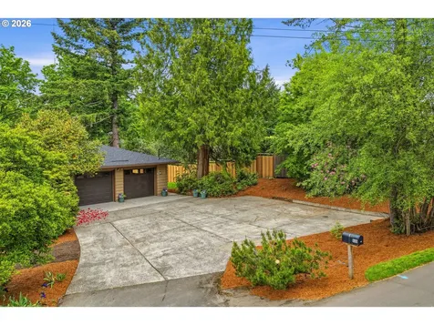 600 SW Viewmont Drive Portland OR 97225