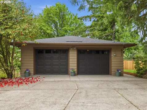 600 SW Viewmont Drive Portland OR 97225