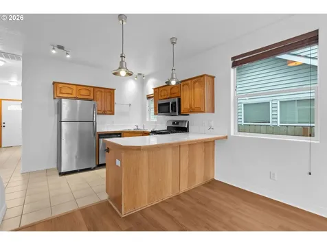 8740 N Drummond Avenue Portland OR 97217
