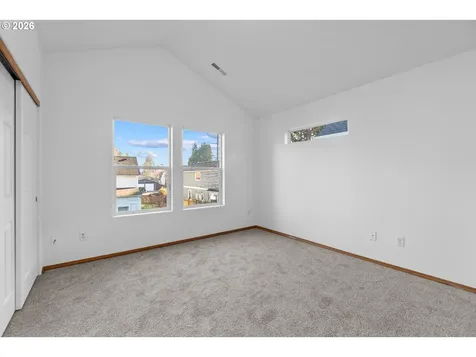 8740 N Drummond Avenue Portland OR 97217
