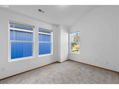 8740 N Drummond Avenue Portland OR 97217