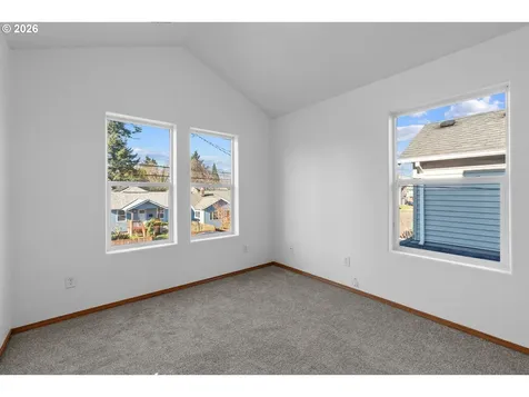 8740 N Drummond Avenue Portland OR 97217