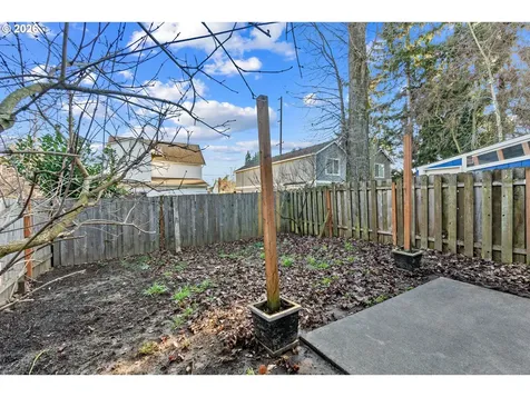 8740 N Drummond Avenue Portland OR 97217