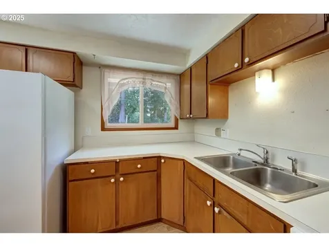 92655 Camelia Road Astoria OR 97103