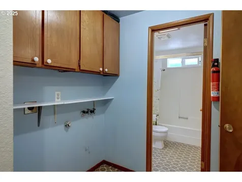 92655 Camelia Road Astoria OR 97103