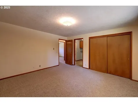 92655 Camelia Road Astoria OR 97103