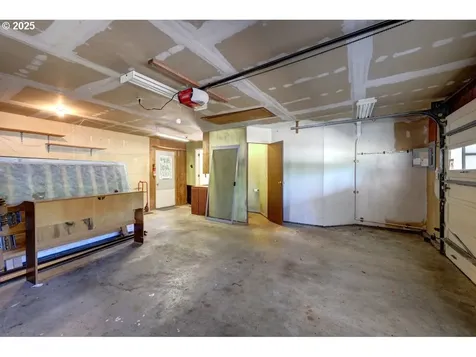 92655 Camelia Road Astoria OR 97103