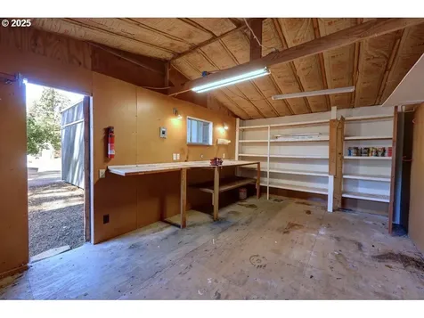 92655 Camelia Road Astoria OR 97103