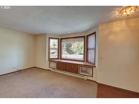 92655 Camelia Road Astoria OR 97103