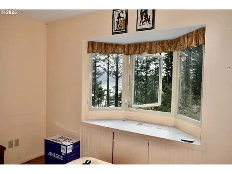 94404 Linda Lane Gold Beach OR 97444