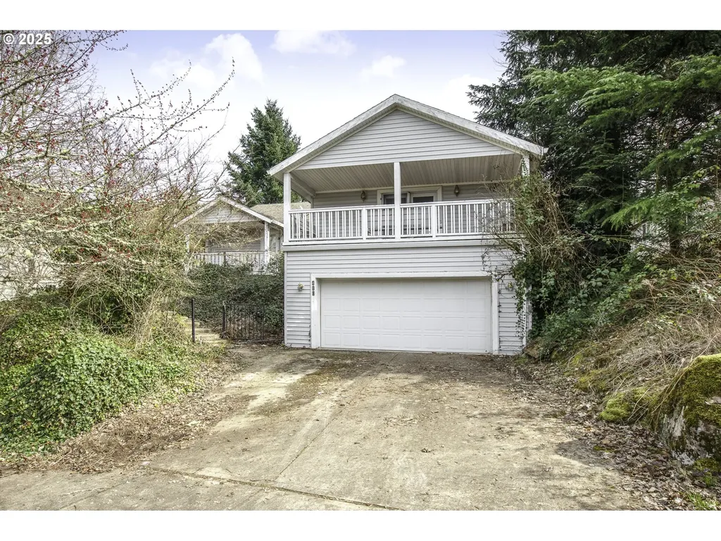 410 SE Mountain View Road Estacada OR 97023